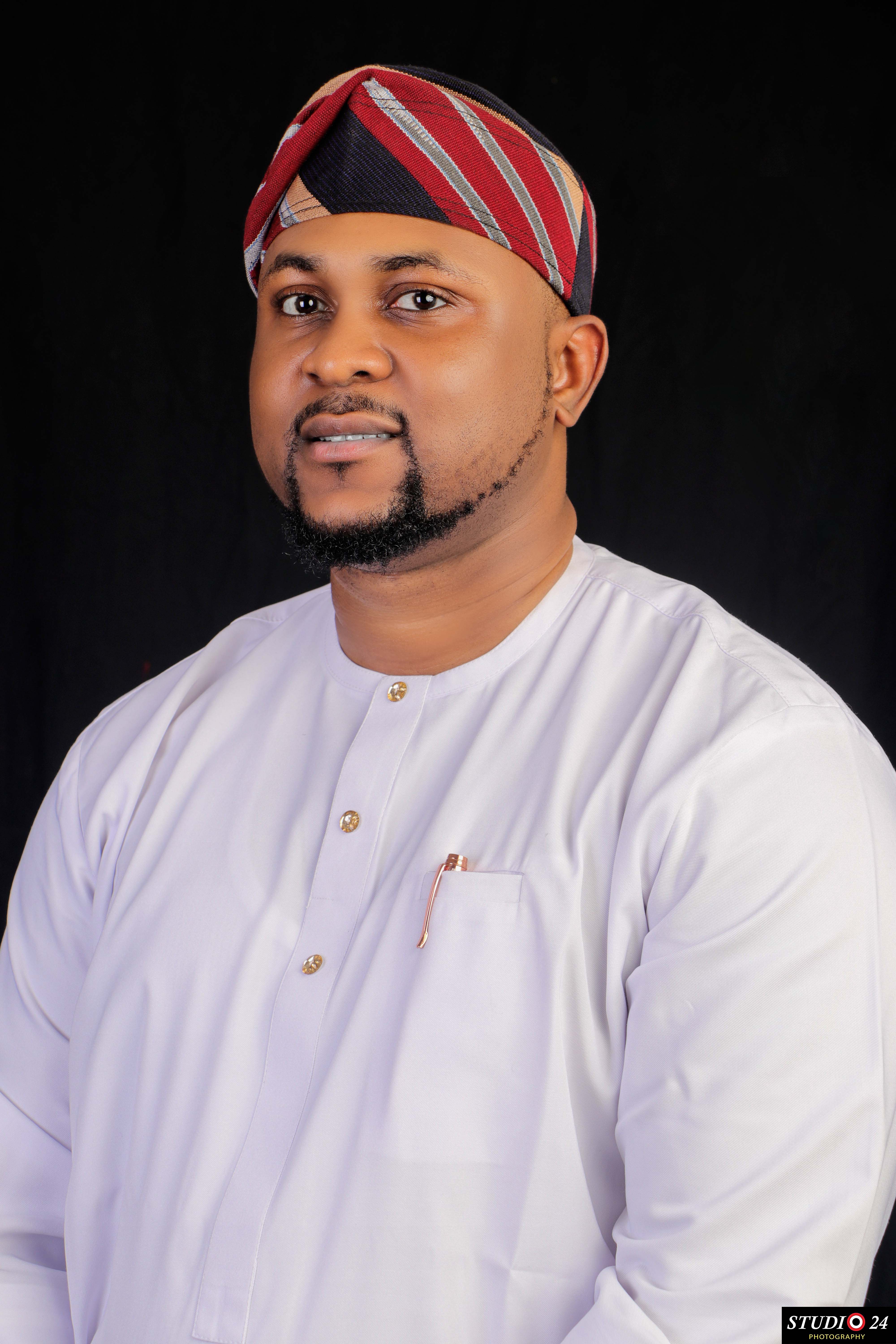  Ayodele Babatunde Photo